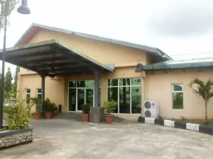 FIVE TWO ZERO HOTELS