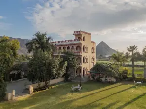 The Country Side Resort