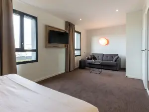 カンパニール ラヴァル ノー