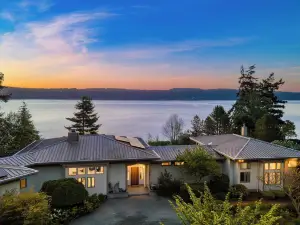 Orca Ridge on Resort Road by AvantStay A Views