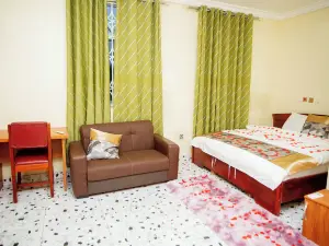 Unicymos Hotel