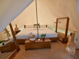 Seren Glamping
