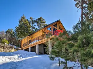 Luxury Mountain Cabin w/ Furnished Deck + Views!