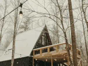 Charming 2-bedroom A Frame cabin in Red River Gorge - The Raven
