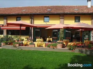 Hotel Cascina Marisa