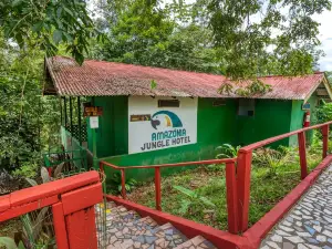 Amazonia Jungle Hotel