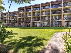 1Bd Condo with Ocean Views: 40% Off, Self Check-IN
