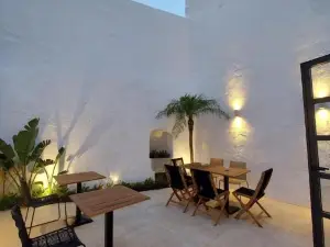 El Consul Mao - Hotel Boutique