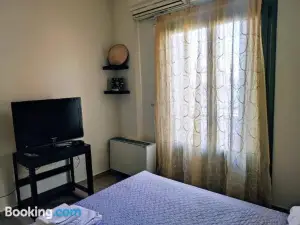 3Bd Apartment in the Center - Self Check IN