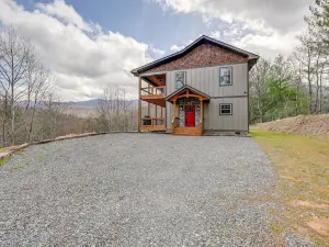 Smoky Mountain Cabin Rental Game Room, Fire Pit!