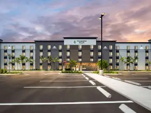 WoodSpring Suites Fort Myers - Cape Coral