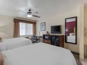 Best Western Pineywoods Inn