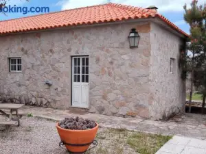 Spacious House with Mountain View in Vila Fernando