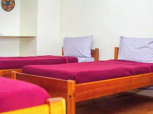 Savage Wilderness - Hostel