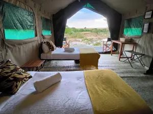 Julia's River Camp