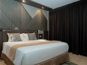 Adelina Hotel and Suites