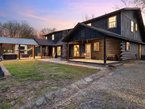 Tranquil Creek Haven - Scenic Pastures, Serenity Retreat