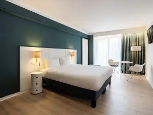 Hotel Louise