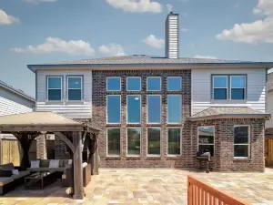 Lakeview Mansion