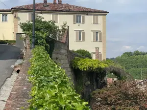Dimora Storica la Corte Delle 4 Stagioni