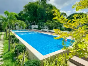 Urban Oasis Resort, Tarlac