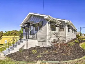 Lakeview Home - 1 Mile from Bull Shoals Lake!