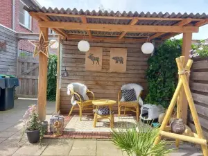 Airbnb 'Logeren Aan Het Plein' in Het Centrum Van Meppel