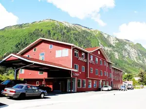 Juneau Hotel