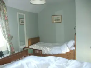 Bay Cottage Bed & Breakfast