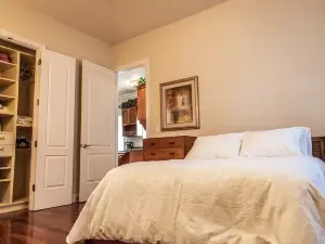 Lovely 2-Bedroom in Cupertino