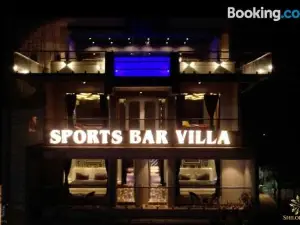 Sports Bar Villa Luxurious Spacious 6BHK with Infinity Pool