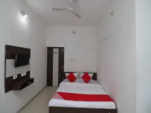 OYO 42907 Hotel Bhuneshwar