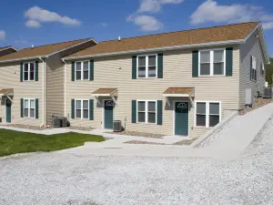 โนวู เวเคชั่น วิลล่าส์ แอนด์ คอนโดส์