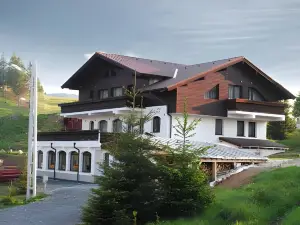 Pensiune & Restaurant Victoria