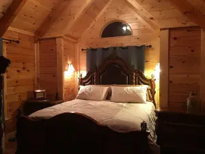 Creekside Cabin, Willis, VA