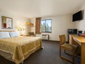 Super 8 by Wyndham Coeur d'Alene