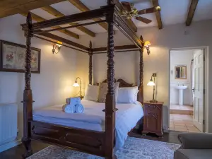 The Peak Hotel
