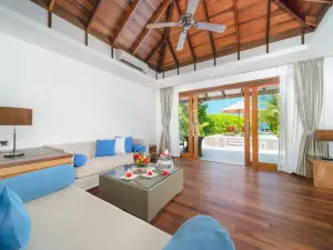 Hideaway Beach Resort & Spa