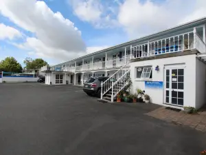 Boundary Court Motor Inn