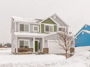 Rexburg 5 Bedroom Home With Rock Climbing Wall & M