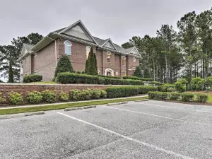 Anderson Golf Club Condo w/ Community Amenities!