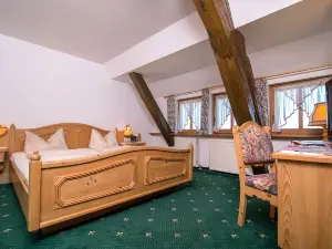 Burg Colmberg Hotel