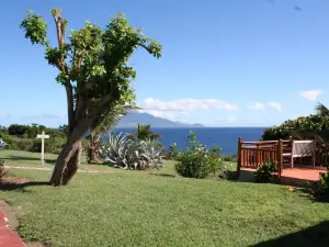 Statia Lodge