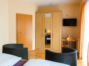 Pension Haas-Hotel am Turm
