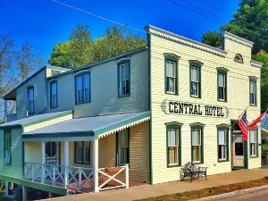Central Hotel