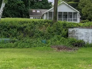 3-bedroom house in fabulous Crown Point, New York.  On Lake Champlain