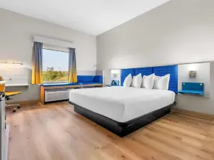 マイクロテル イン & スイーツ バイ ウィンダム プラットビル モントゴメリー