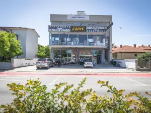 Boulevard Apartments