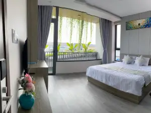 Amely Hotel