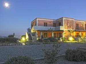 Eolian Residence